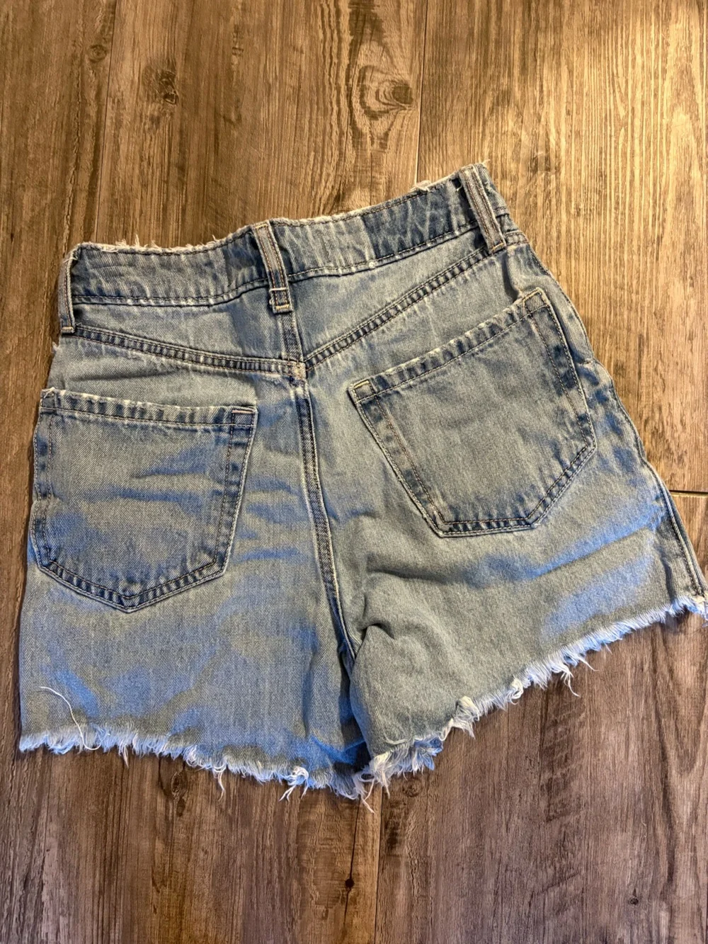 Hollister classic light